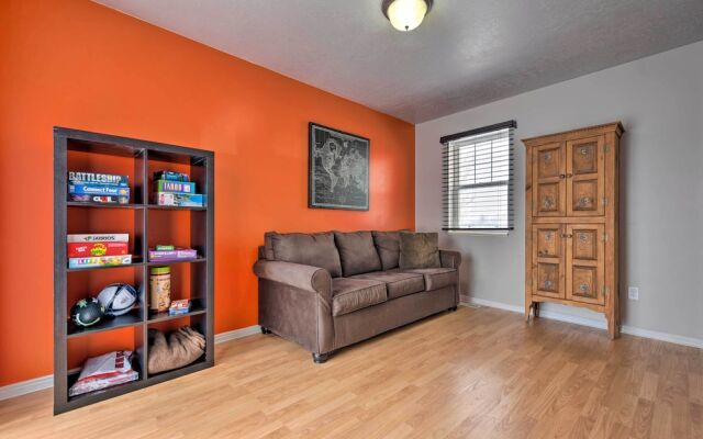 Family-friendly Logan Farmhouse w/ Yard & Near USU