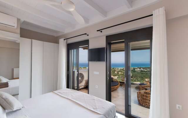 Halcyon Deluxe Maisonettes Sea View