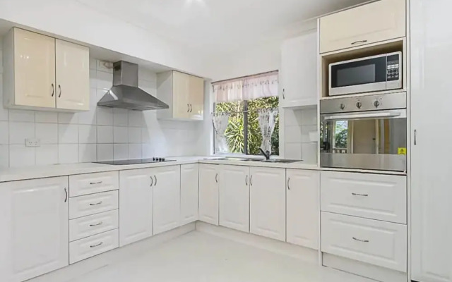 Beautiful and Quiet 3 Bedroom Home in Leafy Fairfield