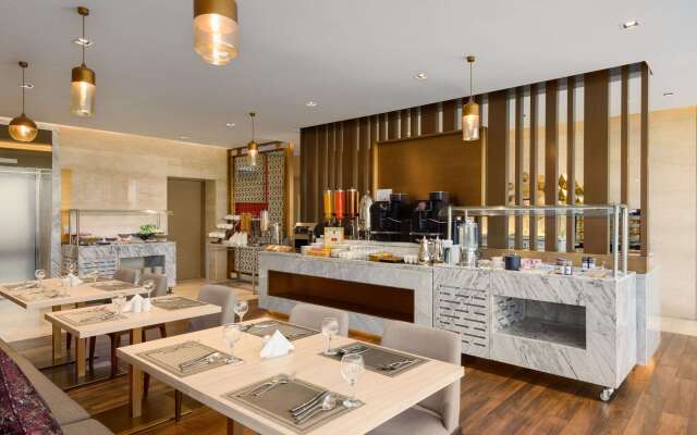 Ramada By Wyndham Riyadh King Fahd Road