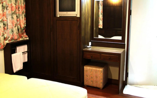Bayview Beach Resort Baan Grood