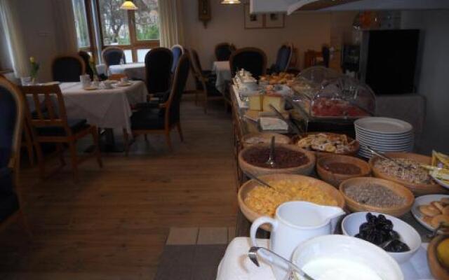 Hotel Garni Hirschen