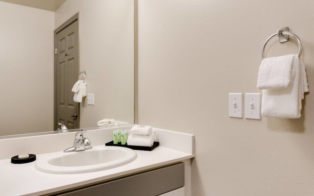 1-Bdrm Hideaway Marina Del Rey