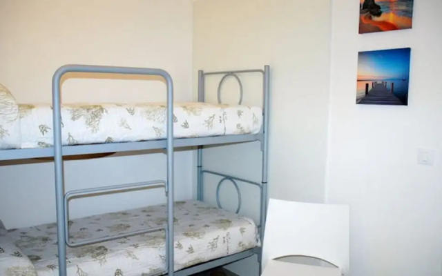 Comfortable Flat by the Beach