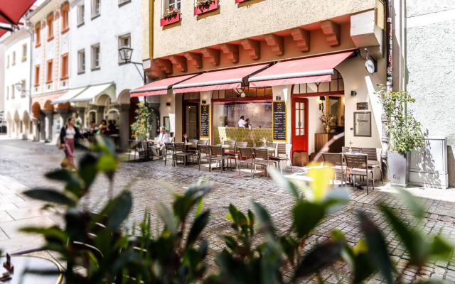 Bohemian Hotel