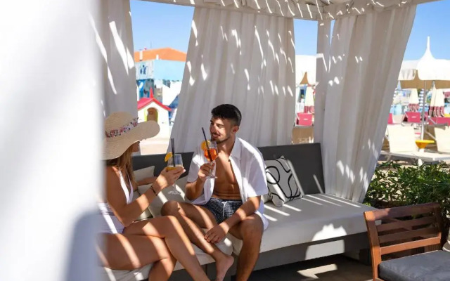 Hotel Thea
