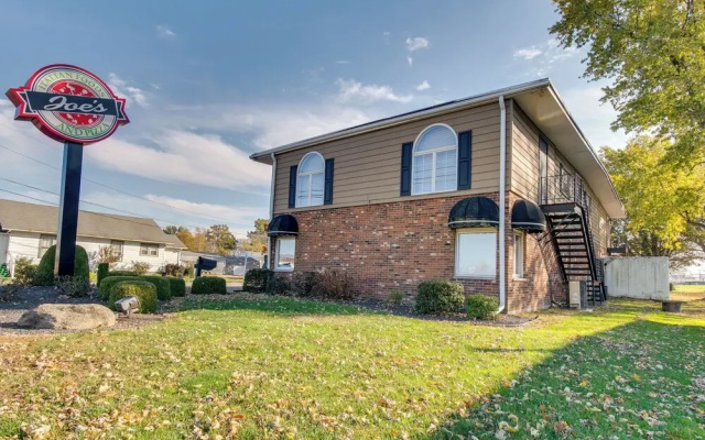 Updated Robinson Vacation Rental w/ Fireplace!