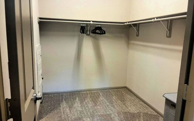 The Elvis Presley Urban Luxury Apts Austin