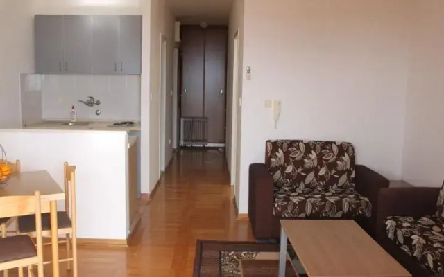 Mali Milocer Apartments