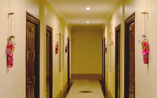 Six Stars Guest House