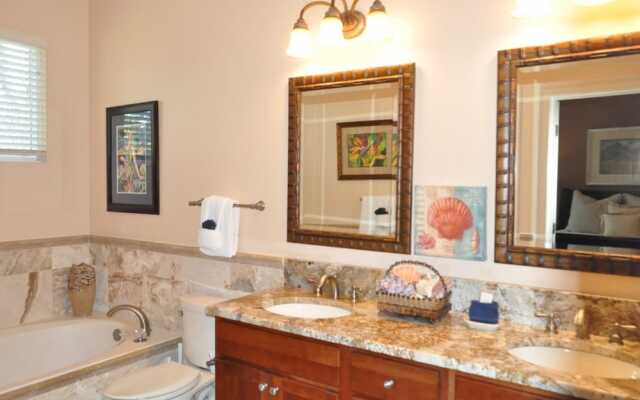 Turnberry 8546 (2G) - 3BR 2BA - (6)