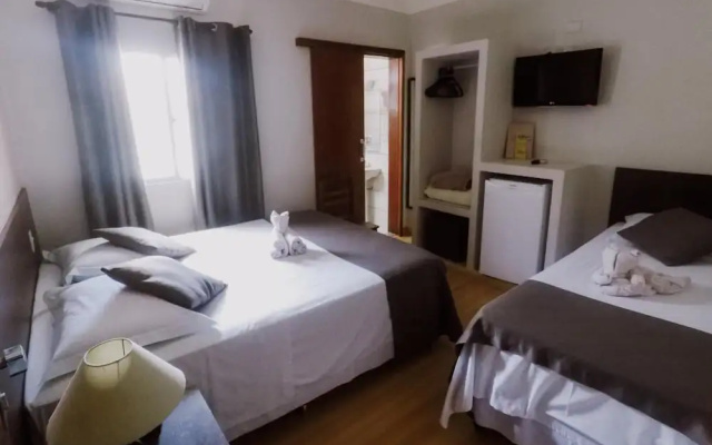 Alzira Granada Hotel
