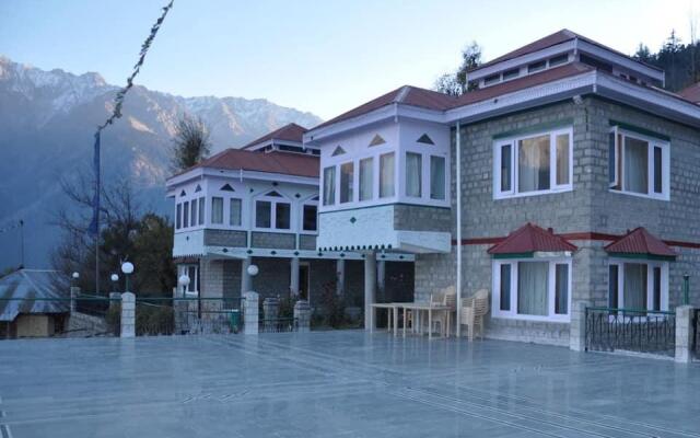 Arjun Kuttir Cottage