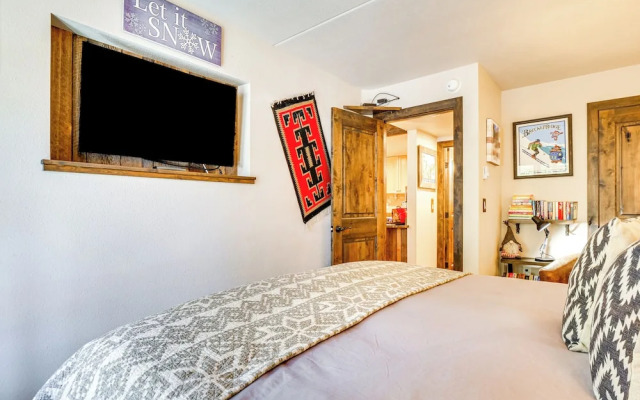 Breck Ski-in/ski-out Condo Near Main Street!