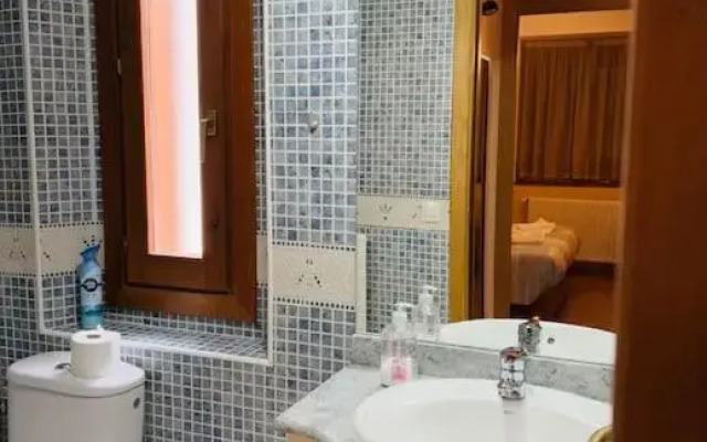 Luxury Apartment Llops HUT-7760 , 5 pax