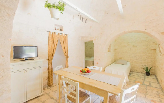 Trullo del Mandarino con piscina