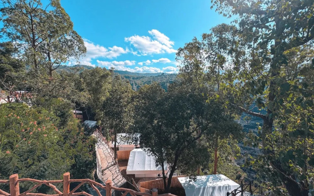 Alam Caldera Camp & Resto