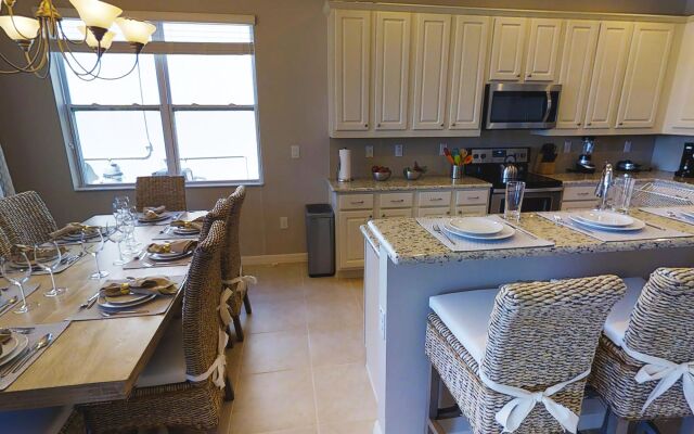 Veranda Palms Resort