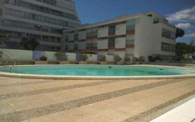 Studio avec piscine à 2 pas de la plage