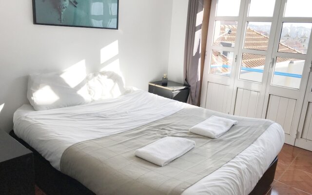 Porto Clerigos Studio Apartment