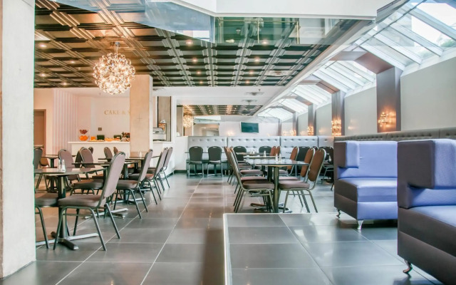 Empire Suites