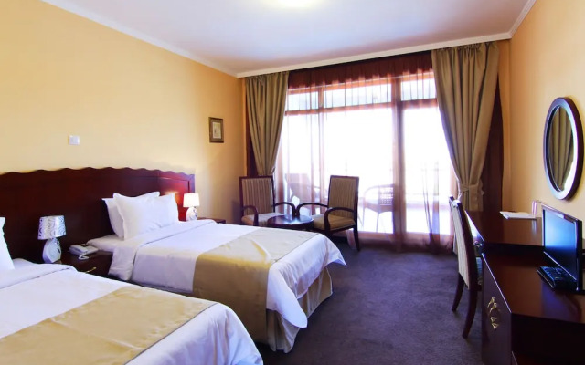 The Vineyards Resort