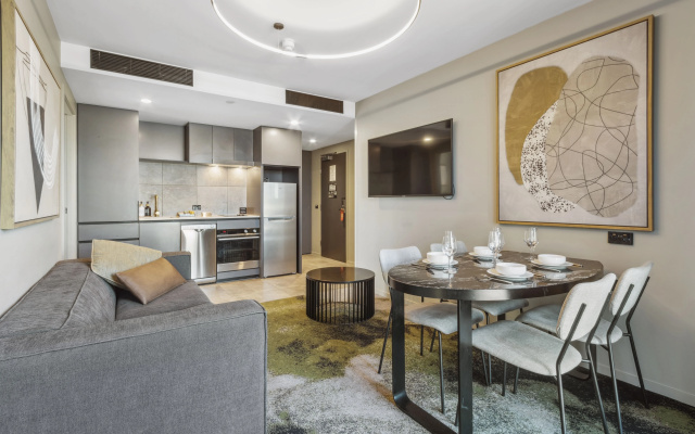 Melbourne City Apartment Hotel – Guest Rooms – Melbourne