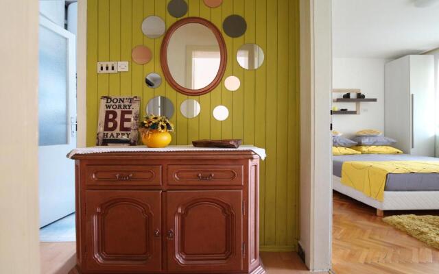 Apartments Nina Beach