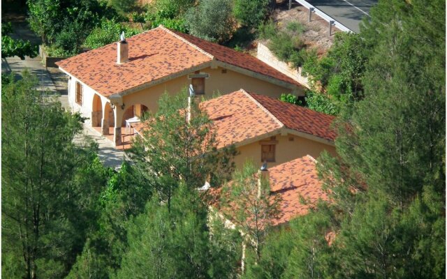 House With 3 Bedrooms in Yeste, With Wonderful Mountain View, Furnishe