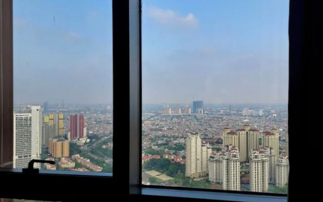 Menara Jakarta Condo JI EXPO by Blezz