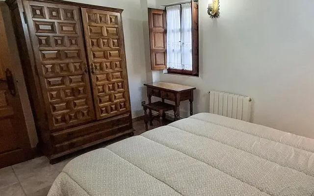 Apartamentos Santillana Mijares 3000