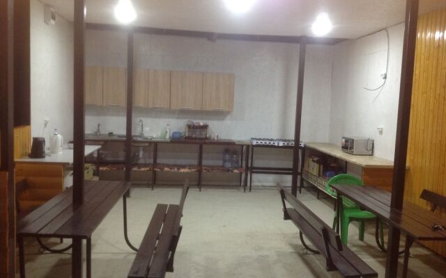 Guest House R&M
