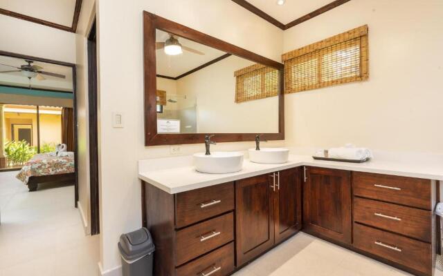 Catalina Cove 3- Spacious 6 Bedroom Loft Home