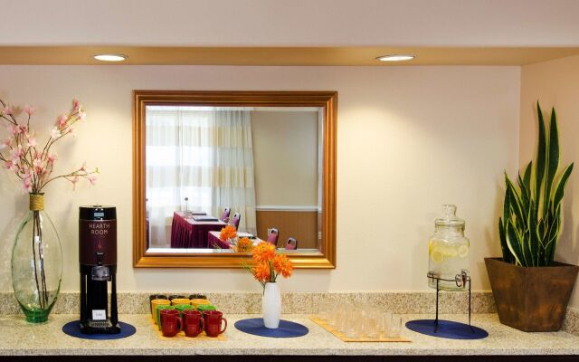 Sonesta ES Suites Reno