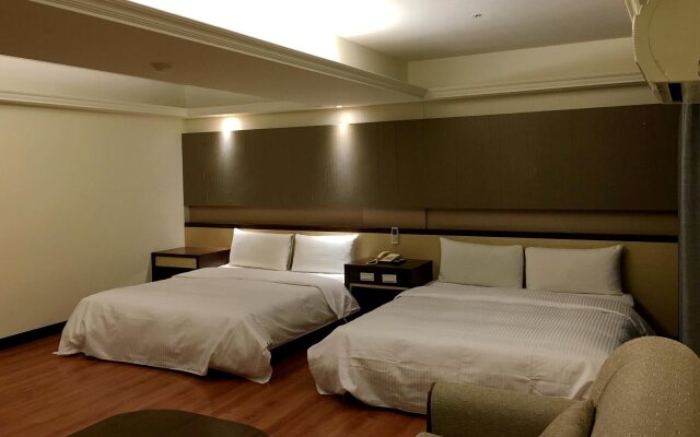 Zaw Jung Business Hotel