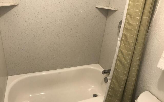 Days Inn by Wyndham Charlotte University