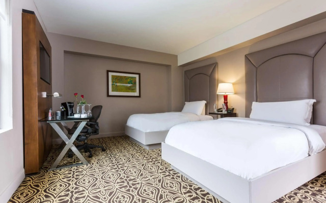 The Sam Houston, Curio Collection by Hilton
