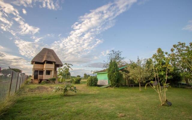 Njovu Park Lodge