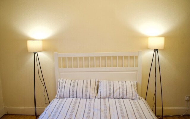 1 Bedroom Property in Leith