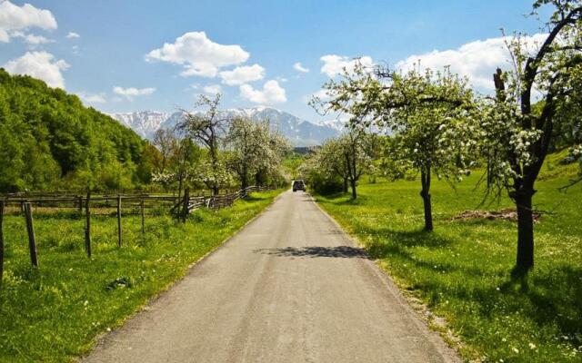 Къща за гости Край реките