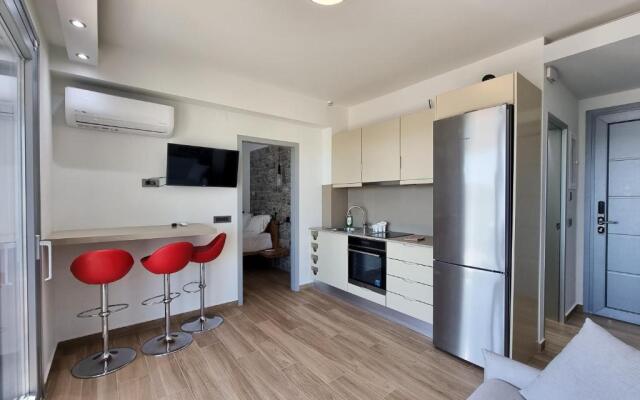 Ilioxenia Studio & Apartments