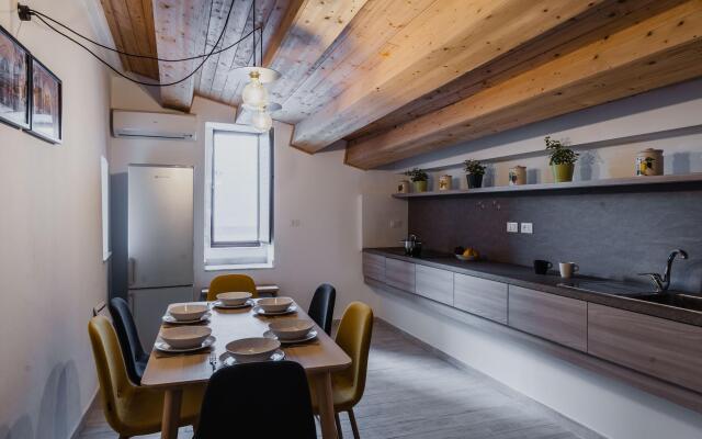 Five Stars Sicily Intera