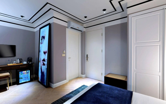 Walton Hotels Galata