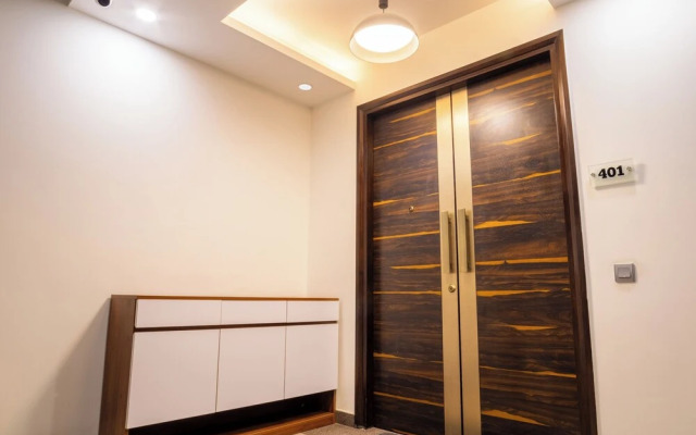 Housr 2 BHK Apartment Sector 41 Gurgaon