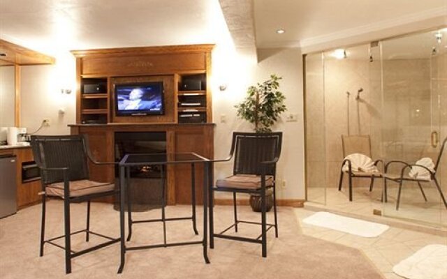 Sybaris Downers Grove