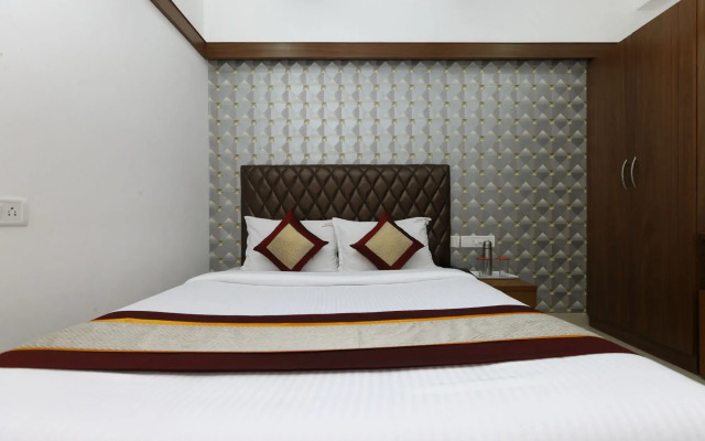 OYO 6626 Khaleej Residency