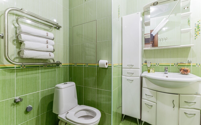 Inndays Apartment on Lazareva 2