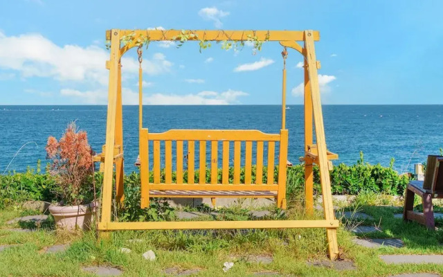 Pohang Puleungolae Caravan