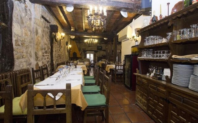 Hostal Meson Casa De Guzman