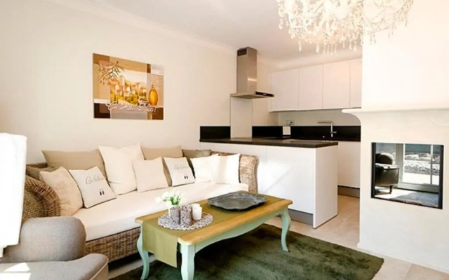 Les Belles, Haus Bastien, FW Galant, Whg 6